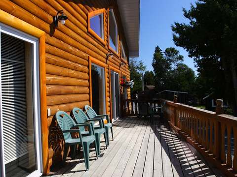 Eagle's Nest Chalet – Cedar Point Lodge