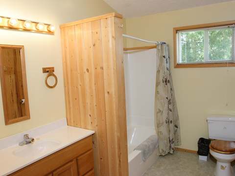 Loon's Nest Chalet – Cedar Point Lodge