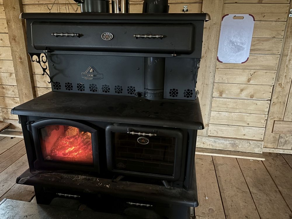Chalet ECO Mountaintop — Chapleau Lodge – Chapleau Lodge