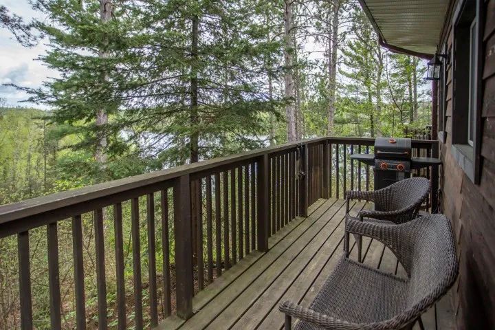 Lodge 1 Bedroom Suite #39 — Temagami Shores Inn and Resort – Temagami Shores Inn and Resort