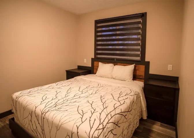 Lodge Fireplace Suite #37 — Temagami Shores Inn and Resort – Temagami Shores Inn and Resort