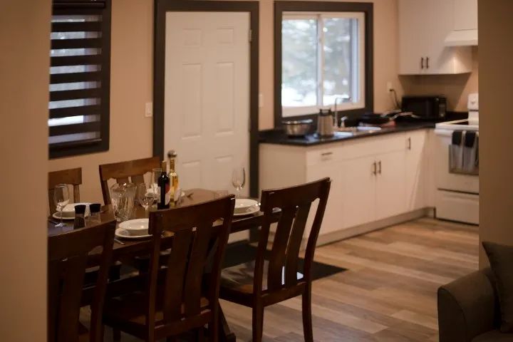 Lodge Family Suite #38 — Temagami Shores Inn and Resort – Temagami Shores Inn and Resort