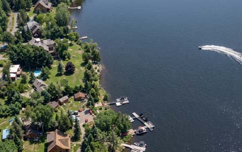 Photo de Merland Park Resort dans le Comté de Prince Edward, On