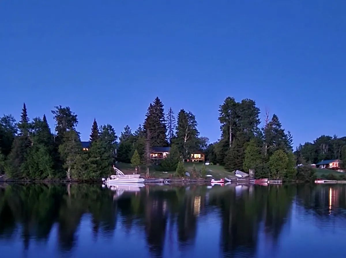 Photo de Shining Tree Tourist Camp dans la Région de Timmins, On