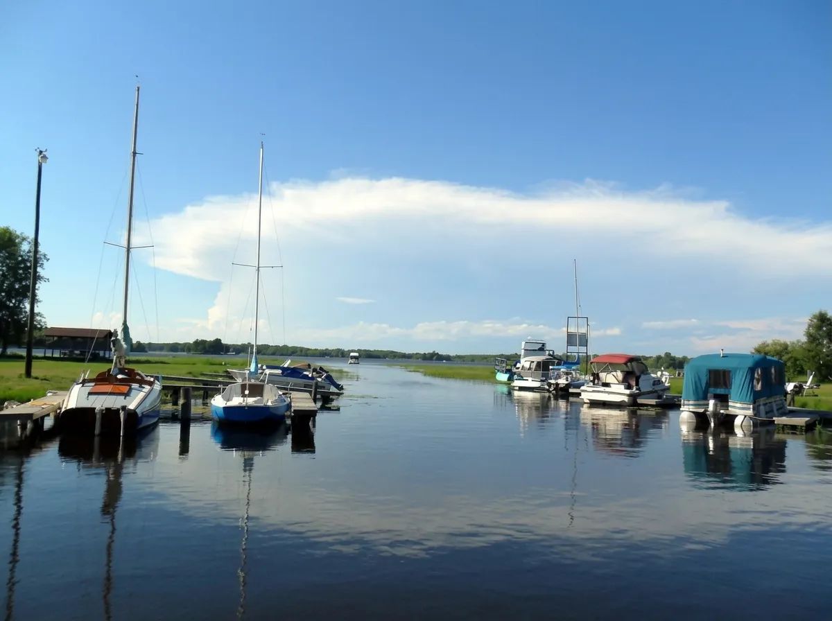 Photo of Fish Bay Marina and Cabins in Lake Nipissing, ON