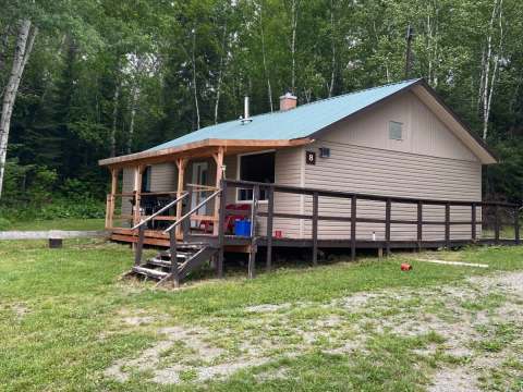 Chalet 8 – Horwood Lake Lodge