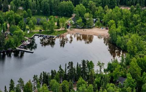 Photo de Chalkley's Sandy Bay Cottage Resort au Lac Nipissing, On