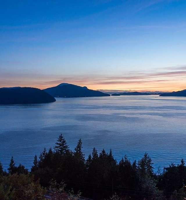 Photo de Hook'n Them Up Fishing Charters sur l'Île de Vancouver, Bc