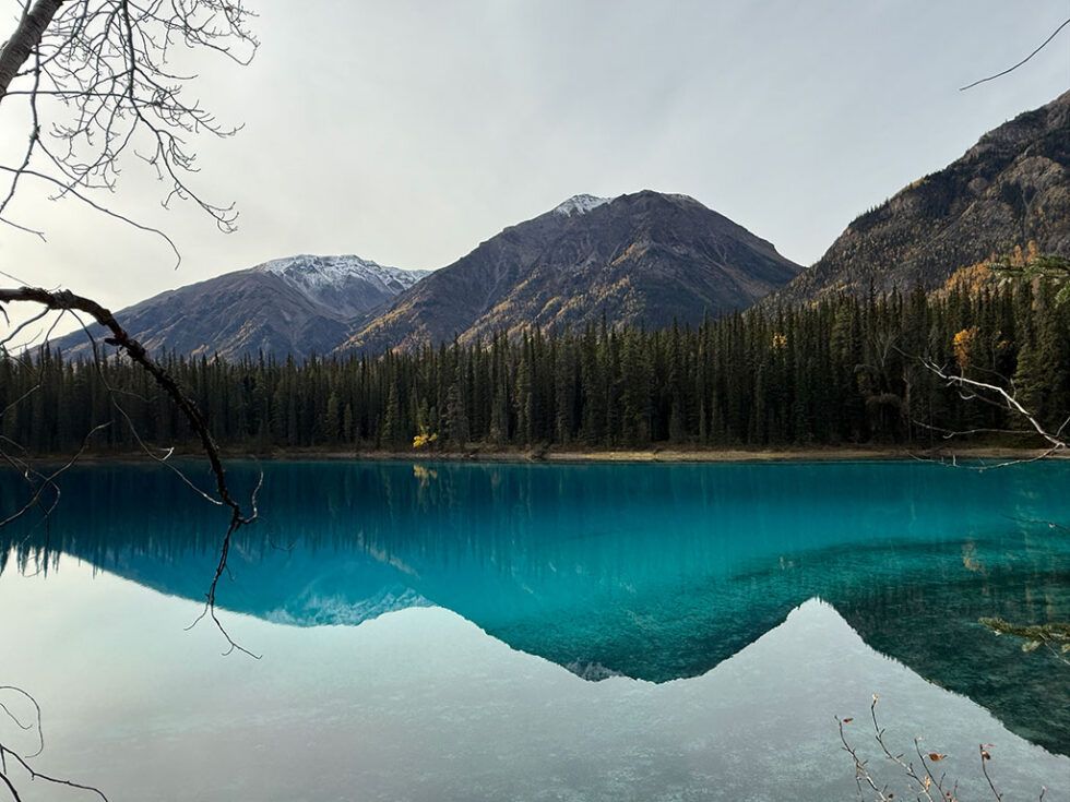 Photo de Stone & Folding Mountain Outfitters dans les Rocheuses du Nord, Bc