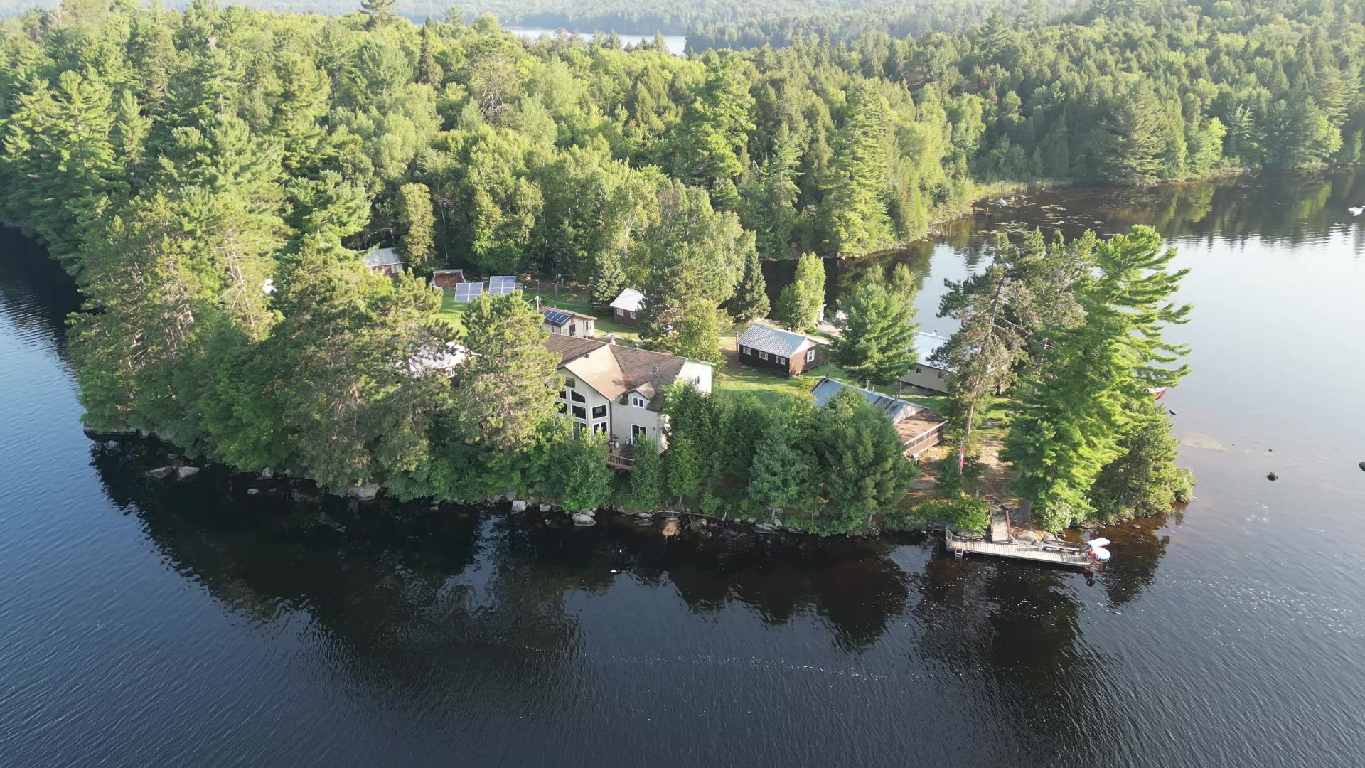 Waterfront Cabins – Waterfront Cabins