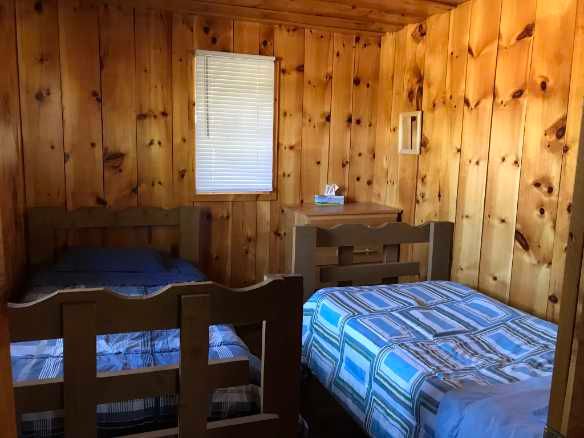 Twin Pine Lodge – Absolute Outfitters