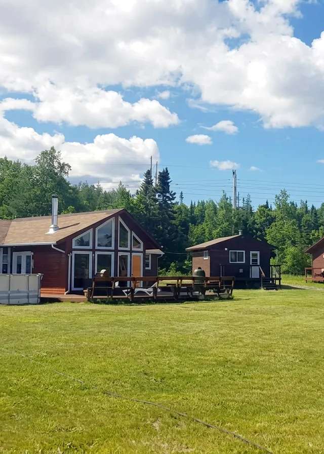 Photo de Red Indian Lake Outfitting & Tours Inc. sur la Côte Ouest, Nl