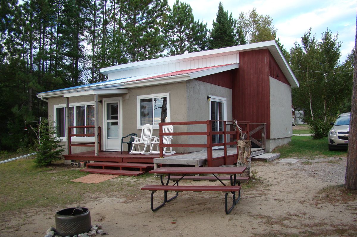 Cabin Cottage #4 — Camps Lac-aux-Sables – Camps Lac-aux-Sables