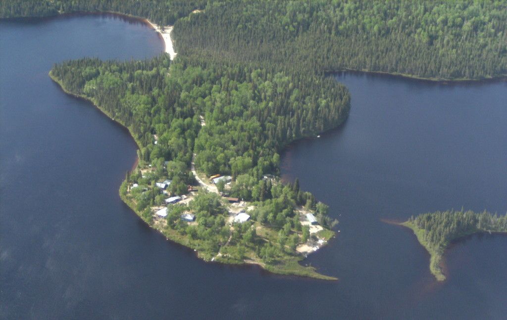 Forfaits de pêche au doré — Pourvoirie Sud Lac Choiseul – Pourvoirie Sud Lac Choiseul