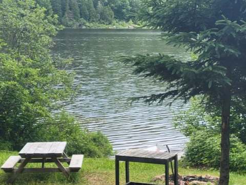 « Camp » Villa-Dama – Pourvoirie du Milieu