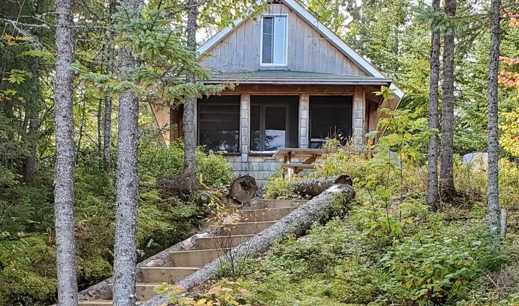 Boullé Cabin — Pourvoirie du Milieu – Pourvoirie du Milieu