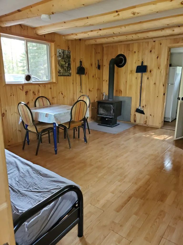 Boullé Cabin – Pourvoirie du Milieu