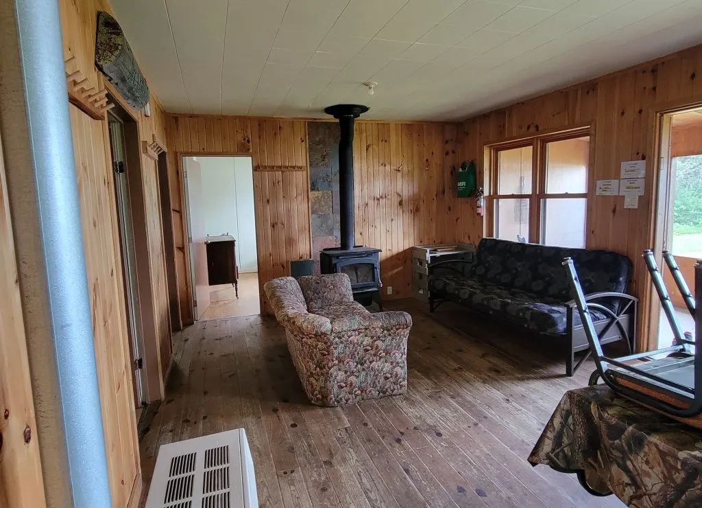 Chalet Des Sables — Pourvoirie du Milieu – Pourvoirie du Milieu