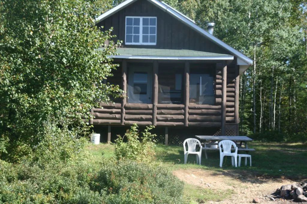 Elfe Cabin — Pourvoirie du Milieu – Pourvoirie du Milieu