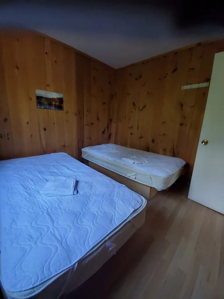 Chalet Gobelin (Goose) — Pourvoirie du Milieu – Pourvoirie du Milieu