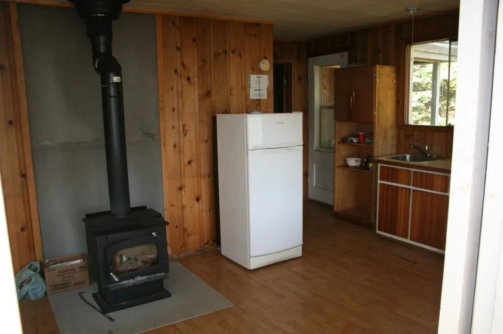 Chalet Jenny — Pourvoirie du Milieu – Pourvoirie du Milieu
