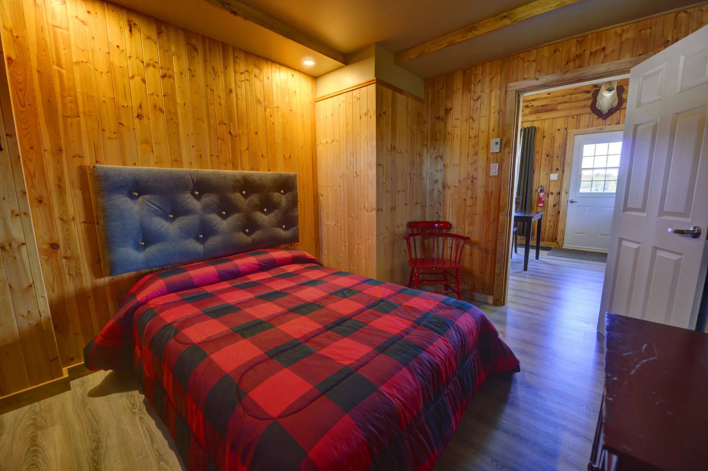 Cabin Le Trois — Pourvoirie Lac Campion – Pourvoirie Lac Campion
