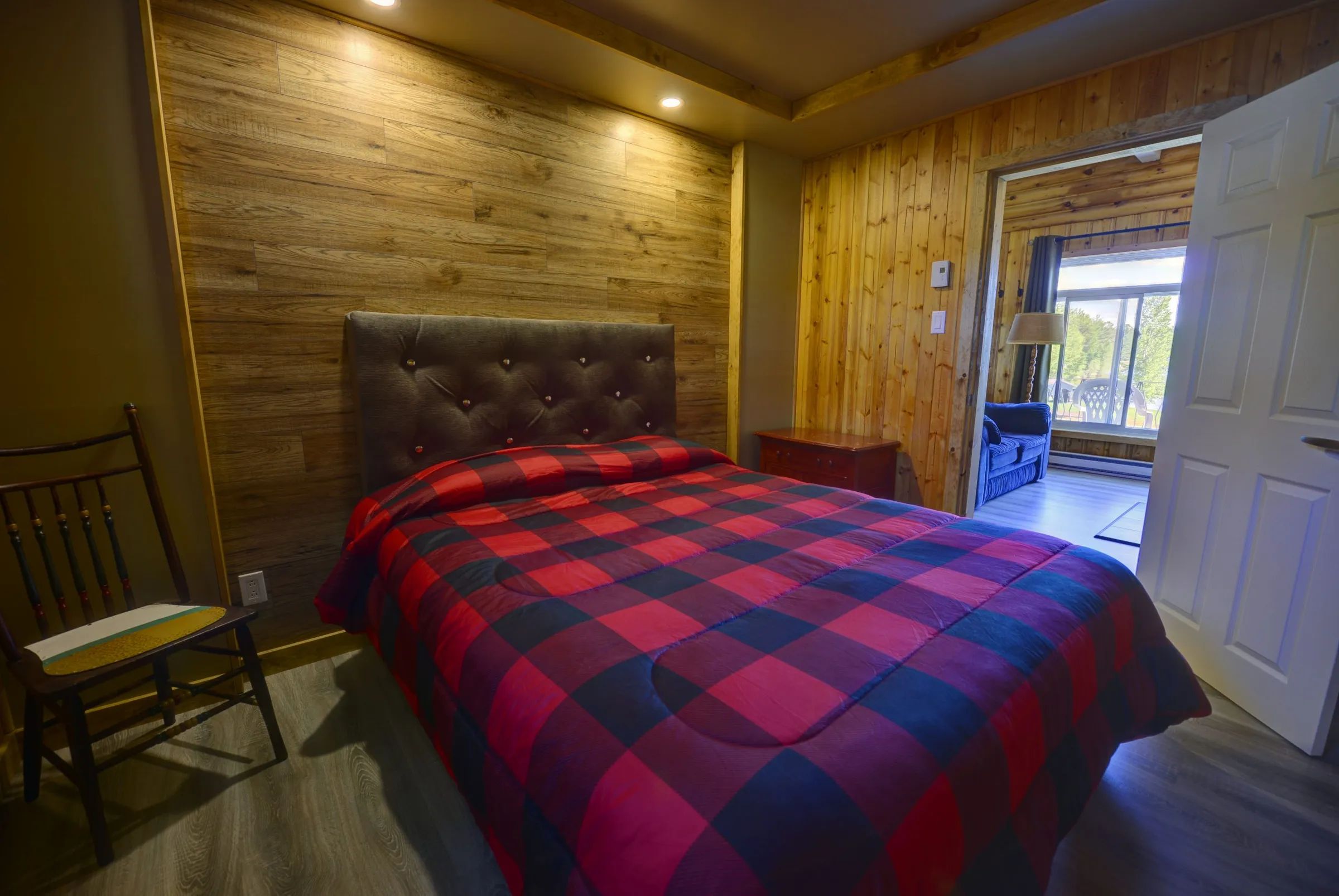 Cabin Le Trois — Pourvoirie Lac Campion – Pourvoirie Lac Campion