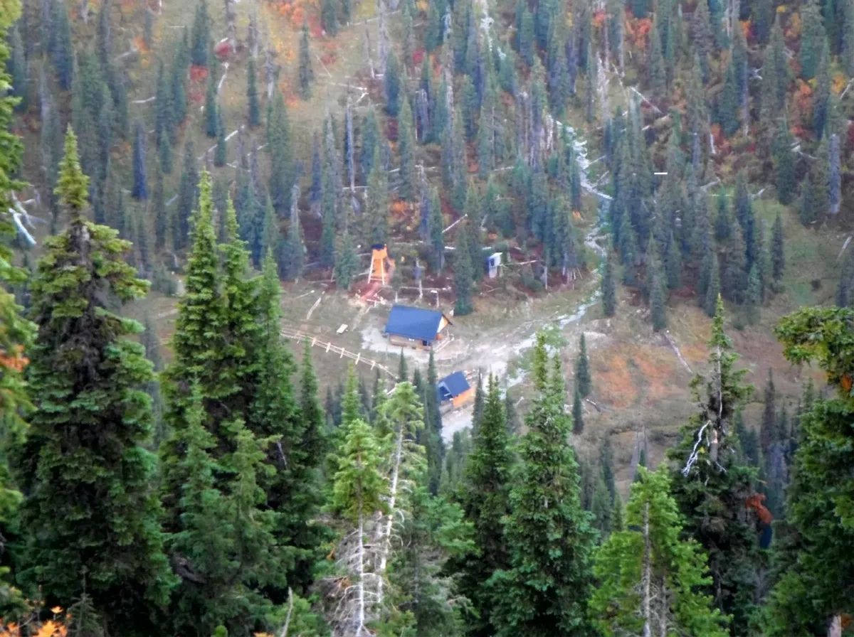 Photo of Grizzly Basin Outfitters in Kootenays, BC