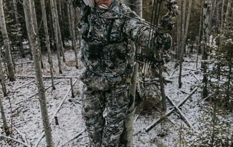 Photo de Classic Bowhunts & Flyfishing dans les Parkland, Ab