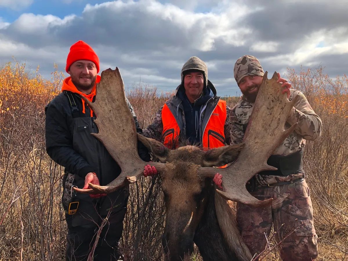 Manitoba Moose Hunting Camp – Agassiz Outfitters