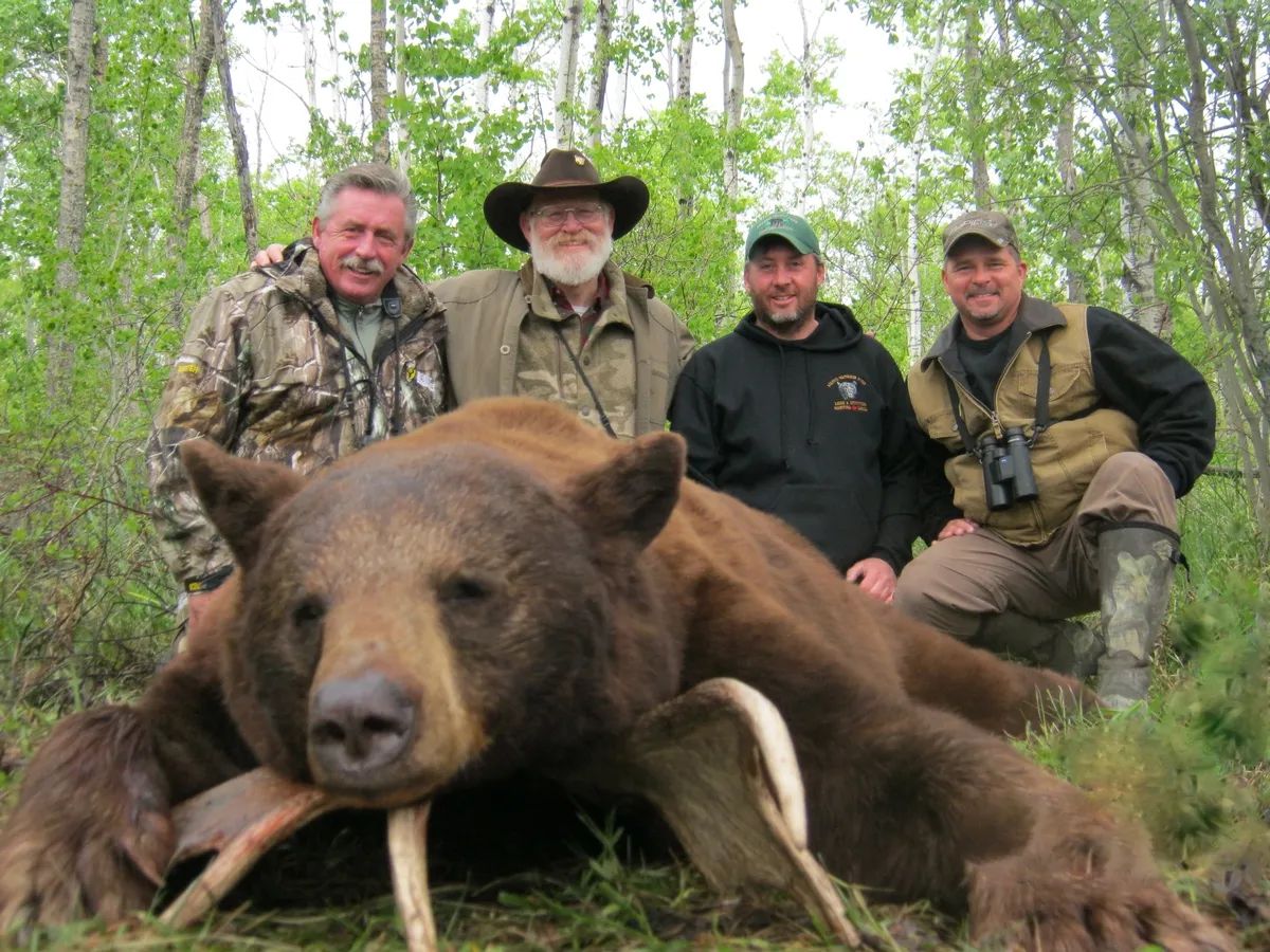 Manitoba Moose Hunting Camp – Agassiz Outfitters