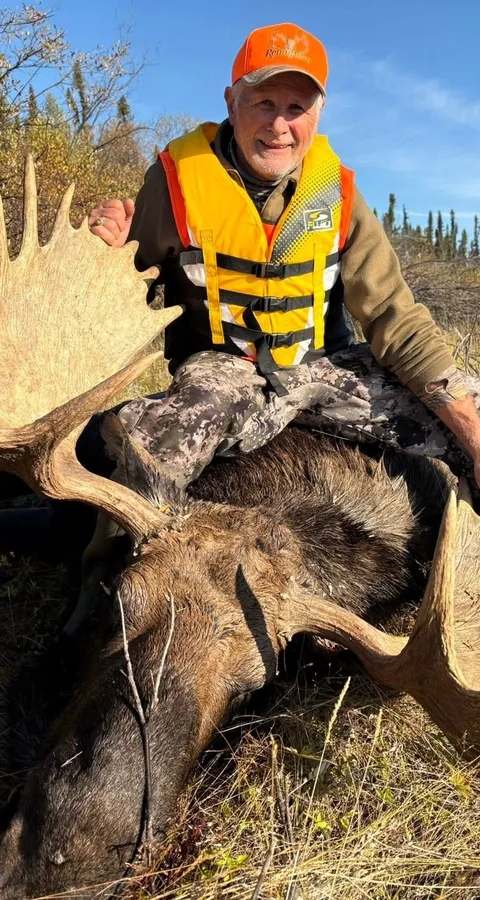 Souvenir de chasse à l'orignal du Manitoba. chez Agassiz Outfitters, Entre-les-Lacs, Manitoba